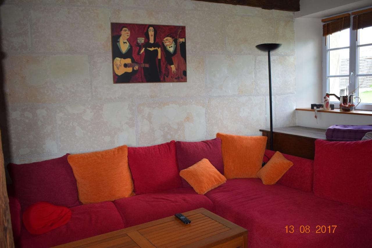 Au Calme Bed & Breakfast Houssay  Dış mekan fotoğraf